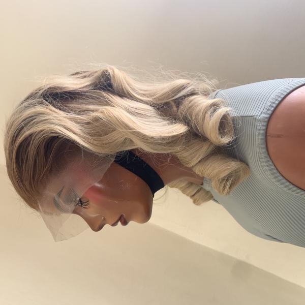 Bounce wig