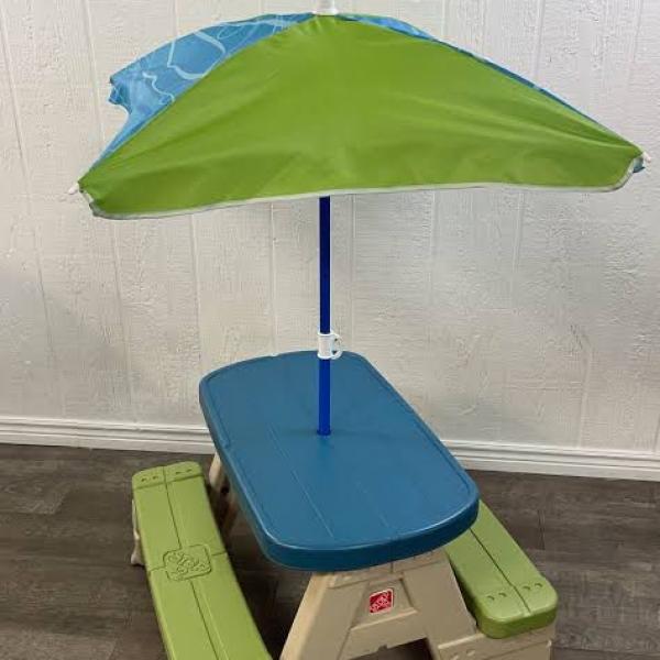 Picnic table for kids