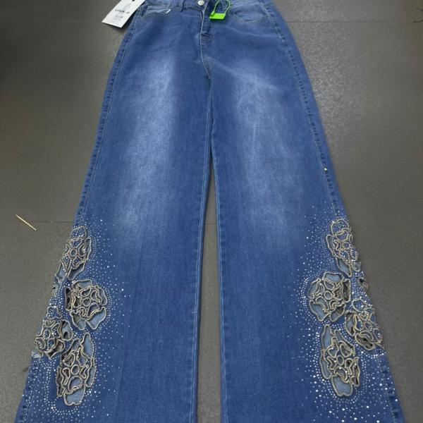 Ladies baggy jeans